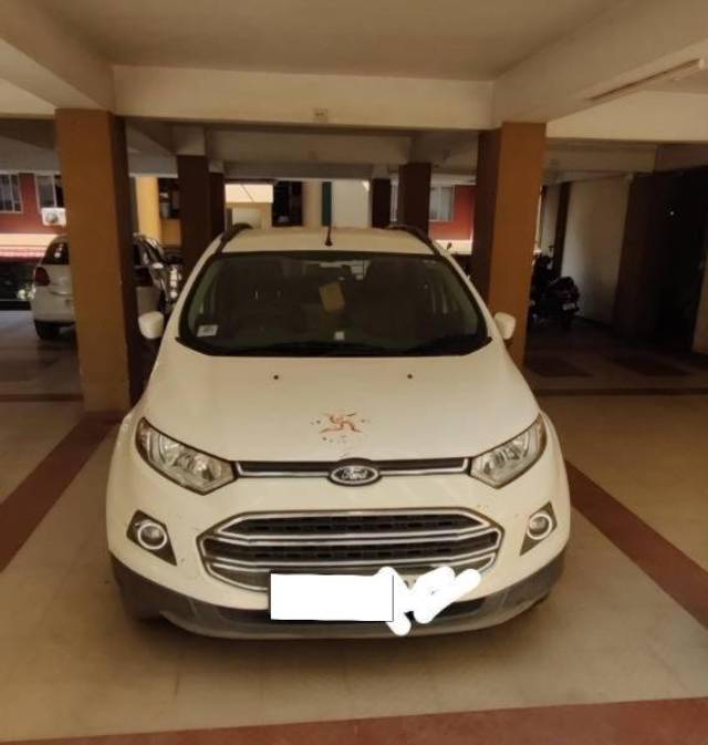 https://images10.gaadi.com/usedcar_image/4132516/original/processed_cffb00e1-70f2-49a8-9c24-392100d68ae0.jpg?imwidth=6400