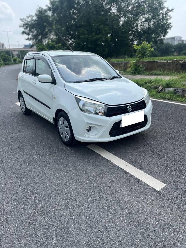 https://images10.gaadi.com/usedcar_image/4132590/original/processed_8b4c6e7c7a0b483a2f926edbf1b65316.jpg?imwidth=6400