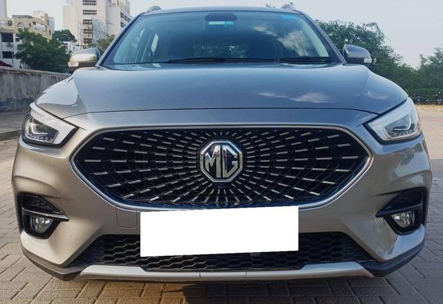 https://images10.gaadi.com/usedcar_image/4132696/original/processed_698c13a50a94b22ce5b0009e81632026.jpg?imwidth=6402