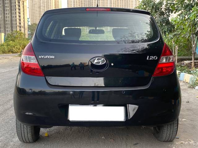 https://images10.gaadi.com/usedcar_image/4132777/original/processed_c0dce47035ee0296e757778452179889.jpg?imwidth=6401