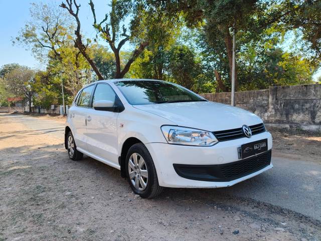 https://images10.gaadi.com/usedcar_image/4132881/original/processed_668bce88bead7e322292de8220f6b194.jpg?imwidth=6400