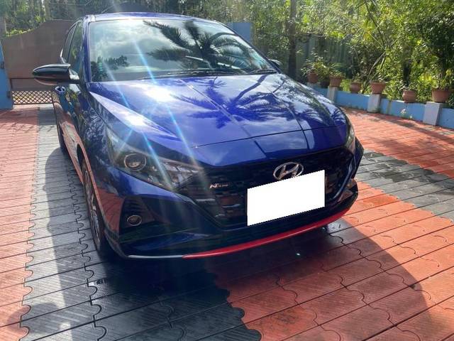 https://images10.gaadi.com/usedcar_image/4133062/original/processed_2687fd44-3fad-4cd9-ba71-40d9d099678c.jpg?imwidth=6400