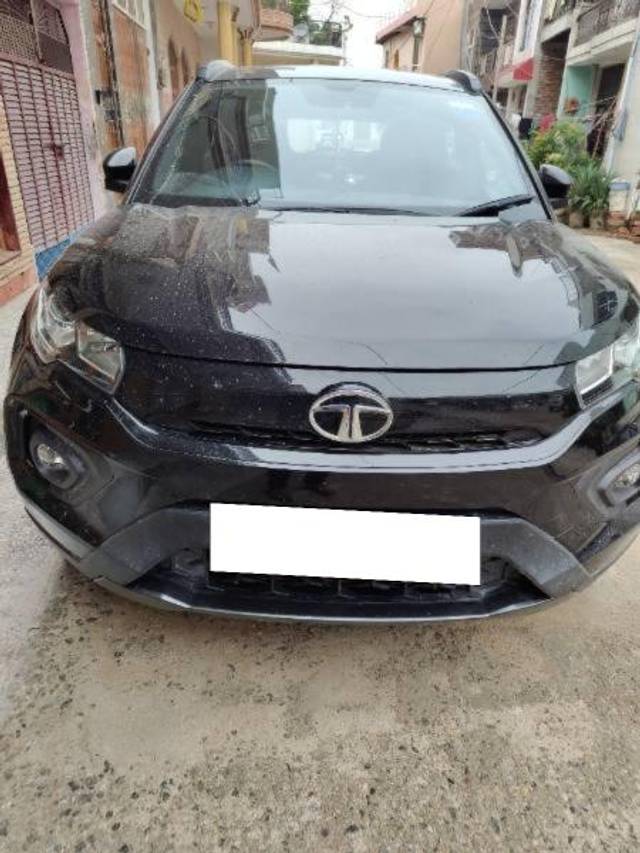 https://images10.gaadi.com/usedcar_image/4133102/original/processed_8a51ef79-4ff7-4f1f-bb27-c7487430784e.jpg?imwidth=6400