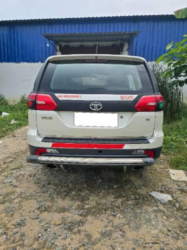 https://images10.gaadi.com/usedcar_image/4133250/original/processed_3c798da0-f77c-46a6-82a5-0423d83f4655.jpg?imwidth=6402