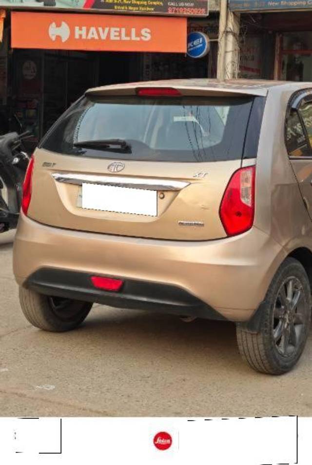 https://images10.gaadi.com/usedcar_image/4133256/original/processed_8cd9cbec-09b6-4d17-9e18-cdf62d1a8dfb.jpg?imwidth=6401