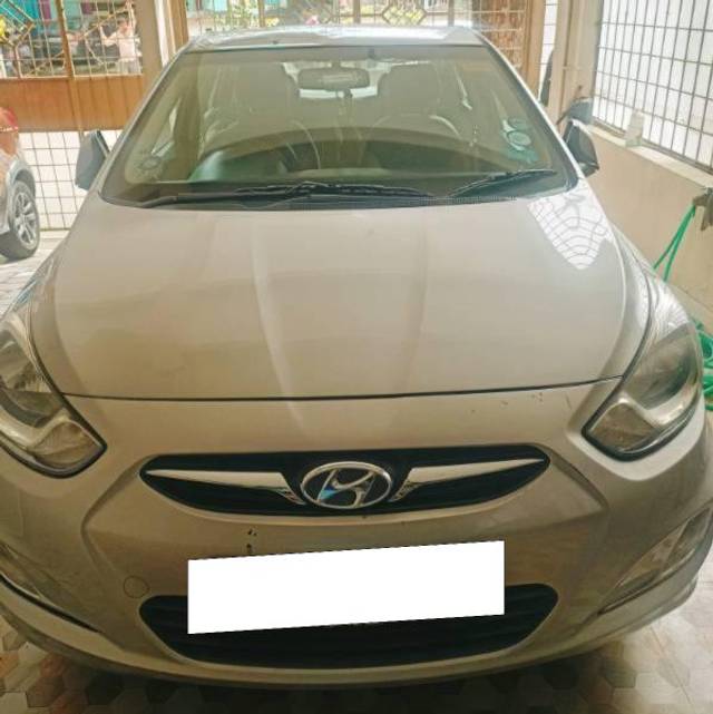 https://images10.gaadi.com/usedcar_image/4133344/original/processed_8fe8fe33-7f01-4318-92b4-82603b4f2344.jpg?imwidth=6400