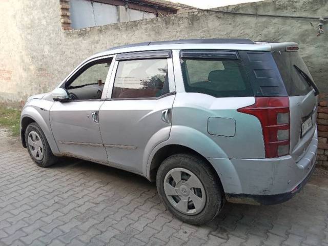 https://images10.gaadi.com/usedcar_image/4133429/original/85ecd71da6494ed029738fccb6a1c517.jpg?imwidth=6402