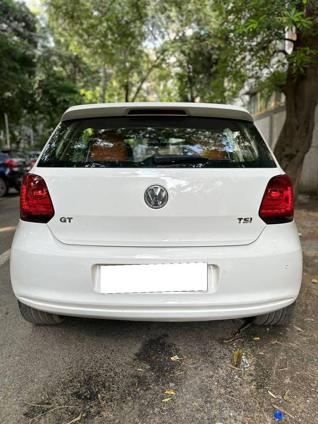 https://images10.gaadi.com/usedcar_image/4133662/original/processed_1923d8df216304cfcdc88be77280922a.jpg?imwidth=6402