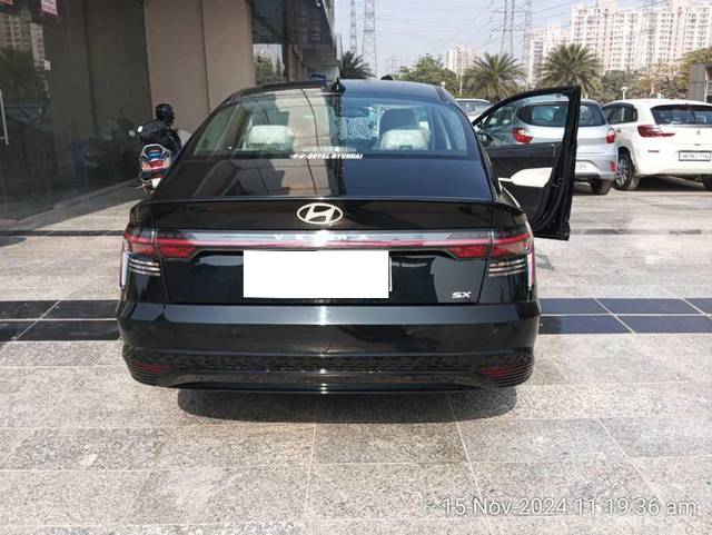 https://images10.gaadi.com/usedcar_image/4133943/original/processed_8bd9bb0e83d4db98005ab8a309fdb328.jpeg?imwidth=6401