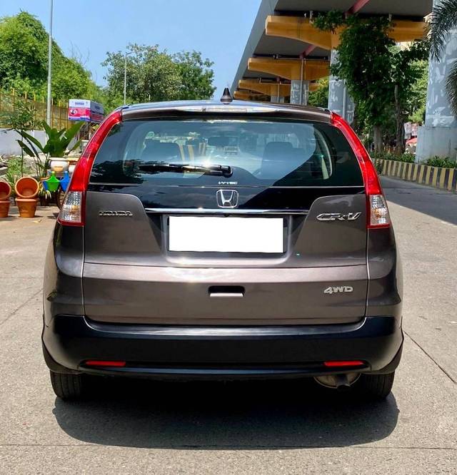 https://images10.gaadi.com/usedcar_image/4133974/original/processed_805873c6388b26384e58cb7df1ca10bd.jpg?imwidth=6402