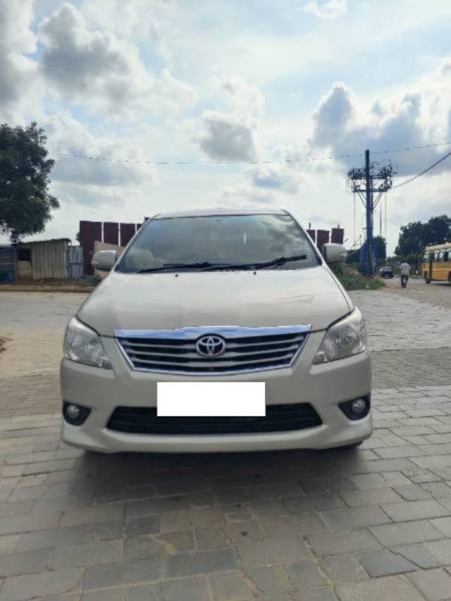 https://images10.gaadi.com/usedcar_image/4134050/original/processed_a3d762c4-5217-41d8-88ee-68f48b7002e1.jpg?imwidth=6400