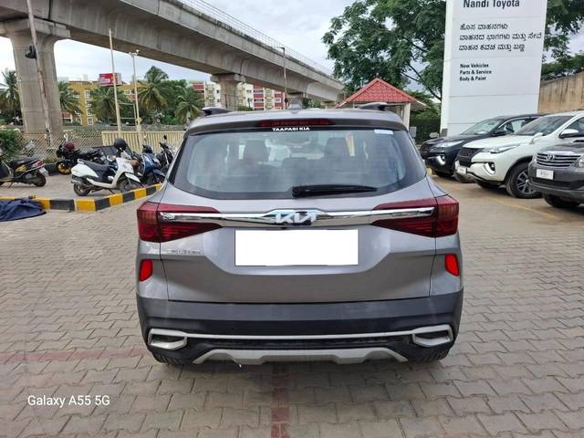 https://images10.gaadi.com/usedcar_image/4134090/original/processed_4958b004c85f2962c6d57458cf126608.jpeg?imwidth=6401