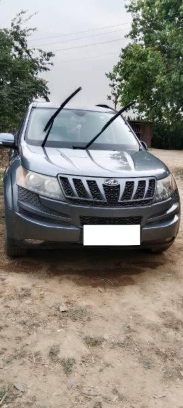 https://images10.gaadi.com/usedcar_image/4134271/original/processed_d63ea42f-8bdd-4805-9806-08f5ca344e0e.jpg?imwidth=6400