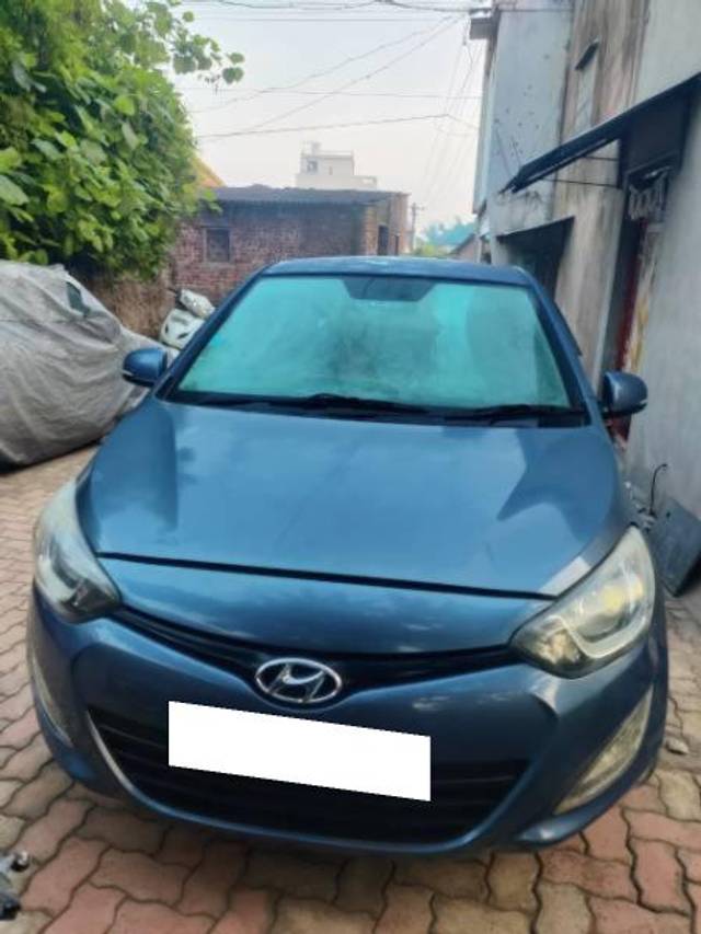 https://images10.gaadi.com/usedcar_image/4134276/original/processed_d8081c24-c95f-48bc-a484-a342c15f15d2.jpeg?imwidth=6400