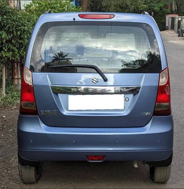 https://images10.gaadi.com/usedcar_image/4134286/original/processed_7decdbfb738e796575d4cbf0cb3be02d.jpg?imwidth=6402