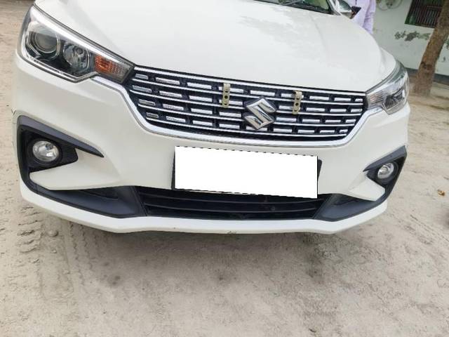 https://images10.gaadi.com/usedcar_image/4134307/original/processed_231dfd23-1566-4437-b58b-96878f28bce7.jpg?imwidth=6401