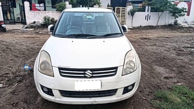 https://images10.gaadi.com/usedcar_image/4134393/original/processed_cf821e40-ccda-402d-9990-25b8e88f6941.jpeg?imwidth=6400