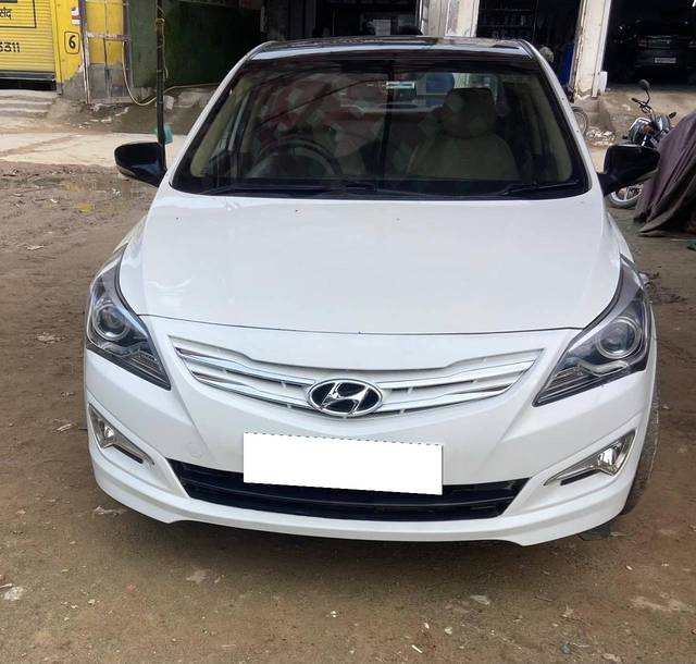 https://images10.gaadi.com/usedcar_image/4134612/original/processed_0ddda728-e892-4681-aa7e-20257a9c6d90.jpg?imwidth=6400