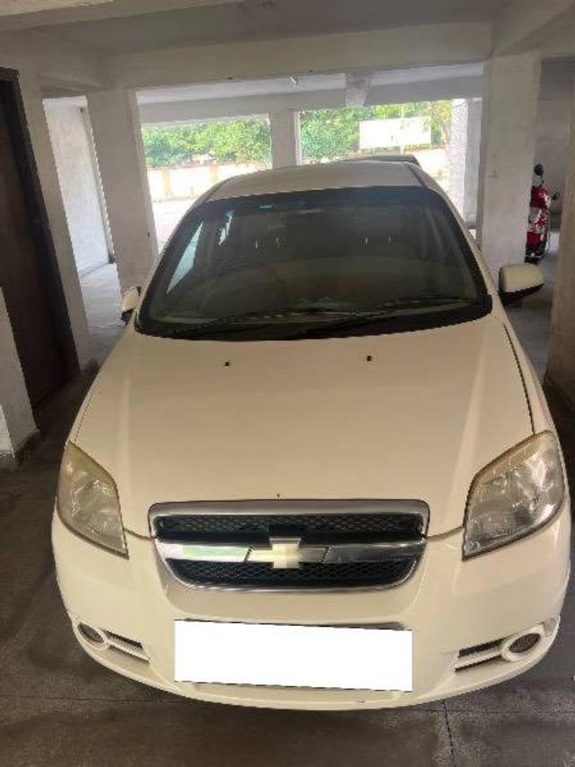 https://images10.gaadi.com/usedcar_image/4135066/original/processed_b35bd52e-865a-4d64-9749-6139d59527d2.jpg?imwidth=6400