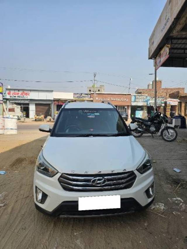 https://images10.gaadi.com/usedcar_image/4135098/original/processed_b399a8a6-5b18-4777-b3f7-cea3f4d51881.jpg?imwidth=6402