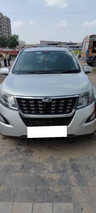 Mahindra XUV500 Mahindra XUV500 W7 BSIV