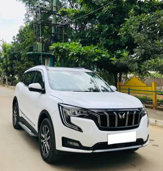 Mahindra XUV700 Mahindra XUV700 AX7 Diesel BSVI