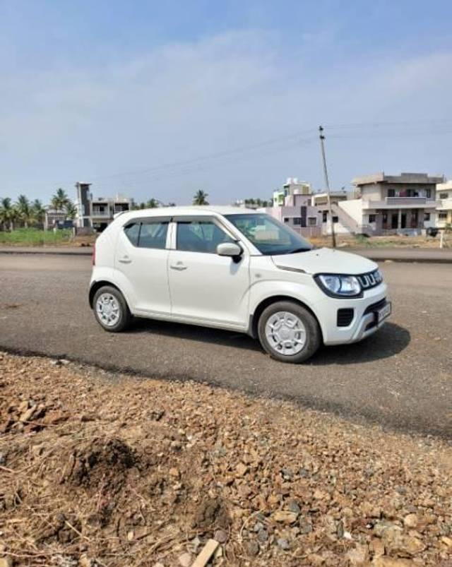 https://images10.gaadi.com/usedcar_image/4135830/original/processed_f9f53837-8b9b-48ec-8e13-9aef96e66bfb.jpg?imwidth=6400