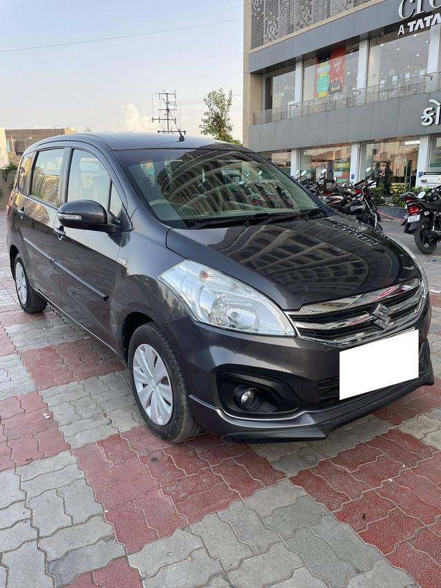 https://images10.gaadi.com/usedcar_image/4135904/original/processed_78a517981cabee2accff1a74053cdbcd.jpg?imwidth=6400