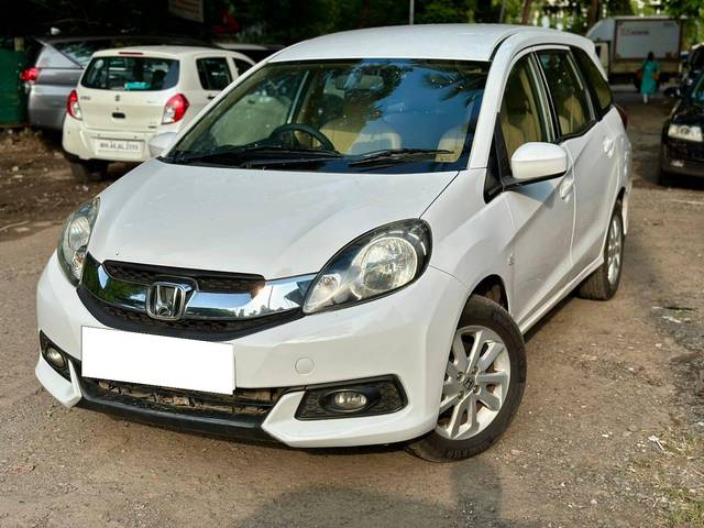 https://images10.gaadi.com/usedcar_image/4136042/original/processed_2477d8bbf8afc99b4b46e1e50343f23d.jpg?imwidth=6400