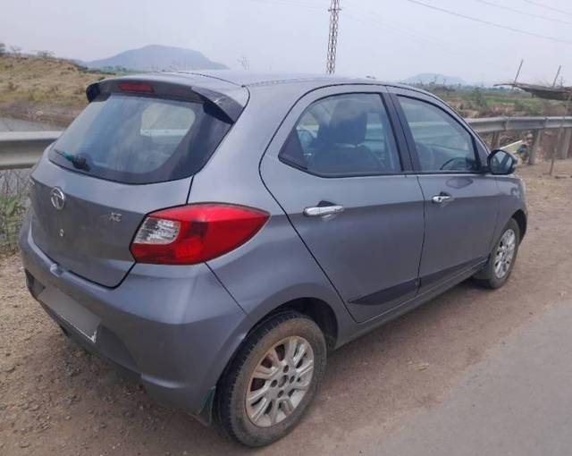 https://images10.gaadi.com/usedcar_image/4136054/original/processed_5cd5ca91-a878-4bcd-85f4-89315f673a6c.jpg?imwidth=6401