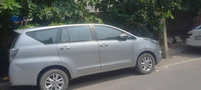 https://images10.gaadi.com/usedcar_image/4136096/original/processed_cd644fad-59a3-4757-9a4e-220a25e46c37.jpg?imwidth=6400