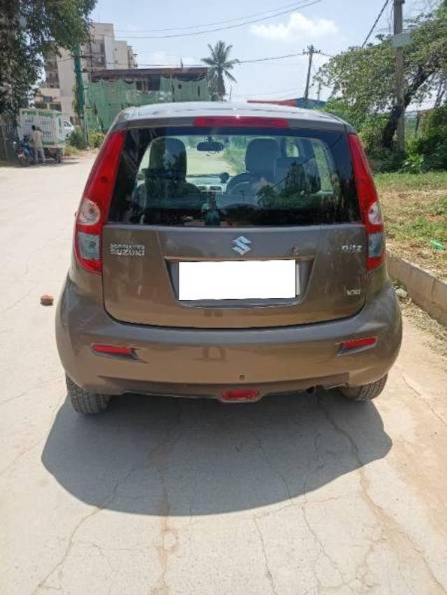 https://images10.gaadi.com/usedcar_image/4136151/original/processed_63aa6d49-d585-42f3-96af-03219107cd83.jpeg?imwidth=6401