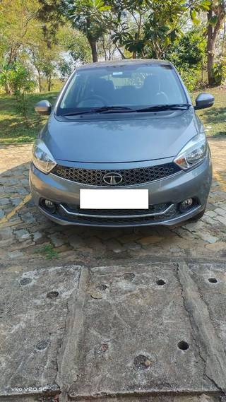 Tata Tigor 2017-2020 Tata Tigor 1.2 Revotron XZ