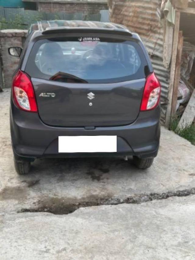 https://images10.gaadi.com/usedcar_image/4136472/original/processed_7d4440ca-2fc5-4a50-9b7d-680e825aeeaa.jpeg?imwidth=6402