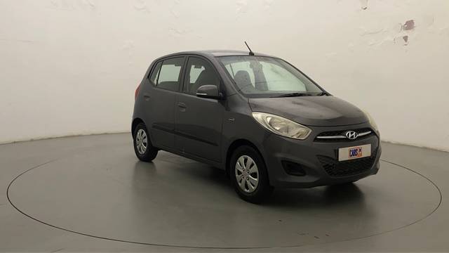 https://images10.gaadi.com/usedcar_image/4136658/original/2e7cf01ecfed630cdc24ad171dbd5924.jpg?imwidth=6400