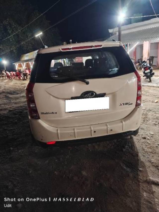 https://images10.gaadi.com/usedcar_image/4136738/original/processed_2e51dd59-797b-4d20-af79-90378564722f.jpg?imwidth=6402