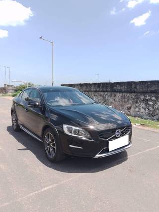 Volvo S60 2013-2015 Volvo S60 D4 KINETIC