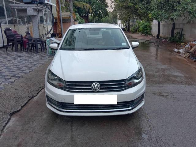 https://images10.gaadi.com/usedcar_image/4136828/original/processed_8d9b1f750015effbc9a1a82098530947.jpg?imwidth=6400