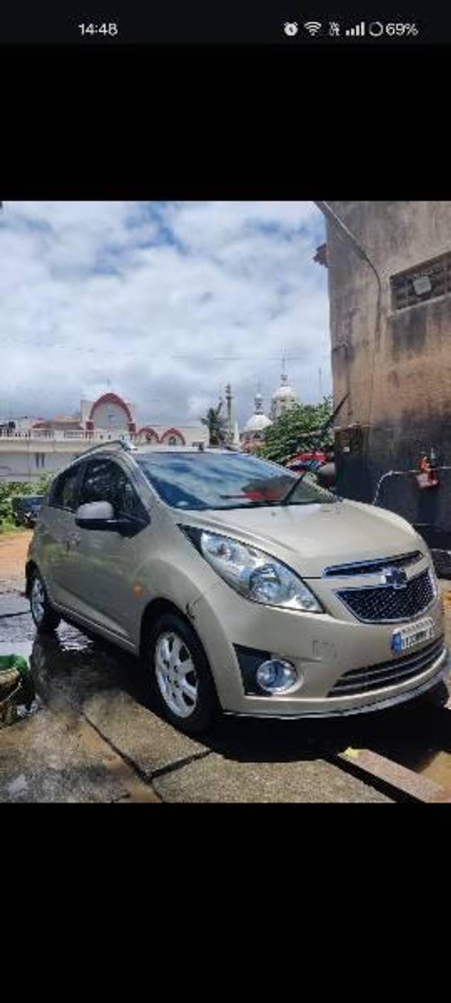 https://images10.gaadi.com/usedcar_image/4137075/original/processed_00a0779e-dfa5-4ad2-ad5d-51d6c7f005ba.jpg?imwidth=6400