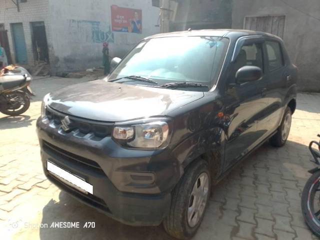 https://images10.gaadi.com/usedcar_image/4137088/original/processed_5c3b1536-b822-4aee-b4b2-5bdf6d4ae9d1.jpg?imwidth=6401