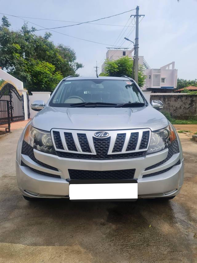 https://images10.gaadi.com/usedcar_image/4137240/original/processed_604d76c830ce07c36394c69bfdd85b4b.jpg?imwidth=6400