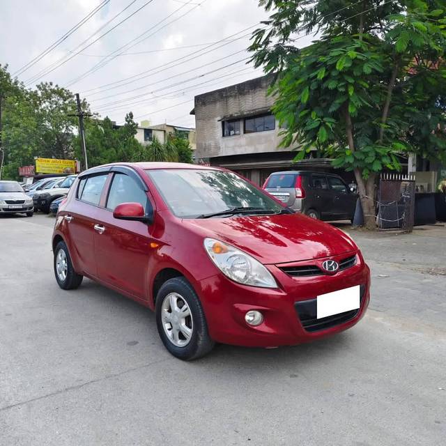 https://images10.gaadi.com/usedcar_image/4137247/original/processed_16f4df27216808669494fd10c7f152a8.jpg?imwidth=6400