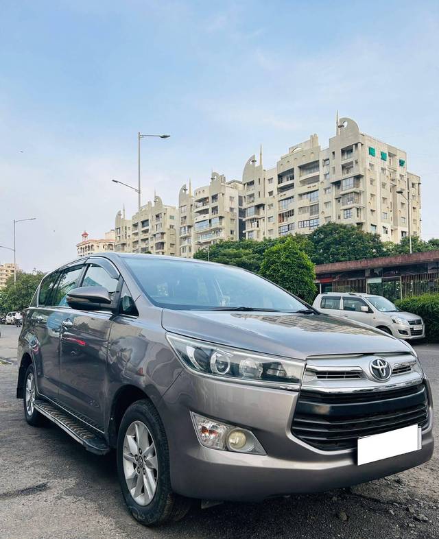 https://images10.gaadi.com/usedcar_image/4137254/original/processed_57820774a1e7724528c0d378b3367d19.jpg?imwidth=6400