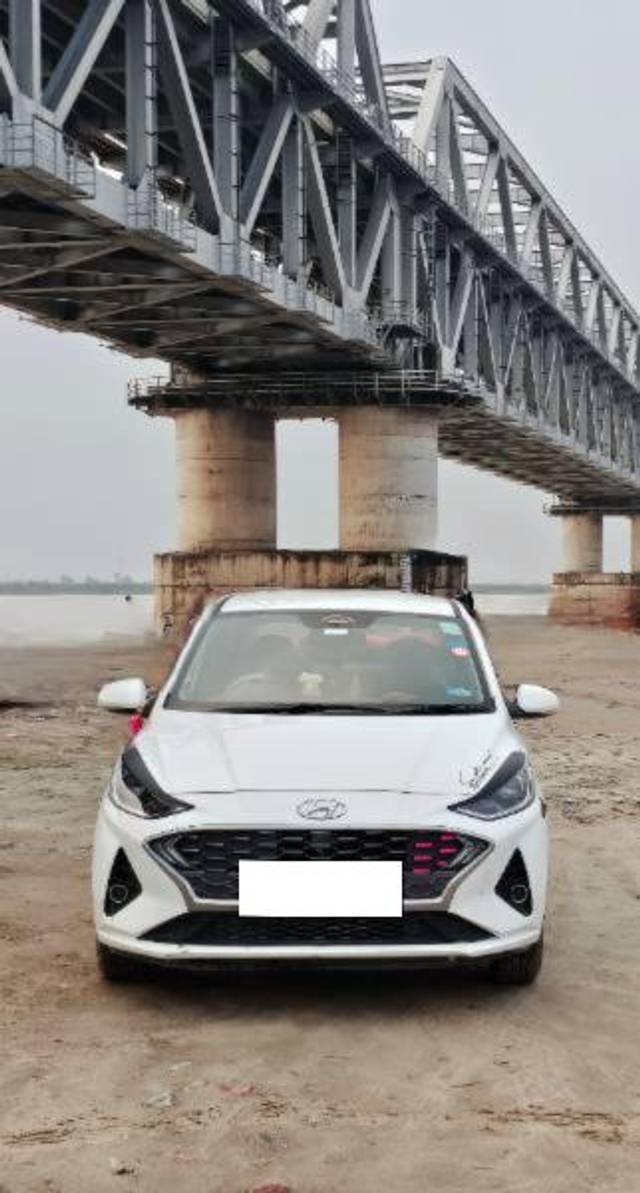 https://images10.gaadi.com/usedcar_image/4137287/original/processed_02199ba2-6bf6-490e-a275-292d289cf578.jpg?imwidth=6400