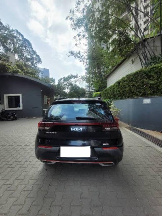 https://images10.gaadi.com/usedcar_image/4137478/original/processed_73949b0b-cae8-47df-9ca8-56b66fe319a1.jpg?imwidth=6402