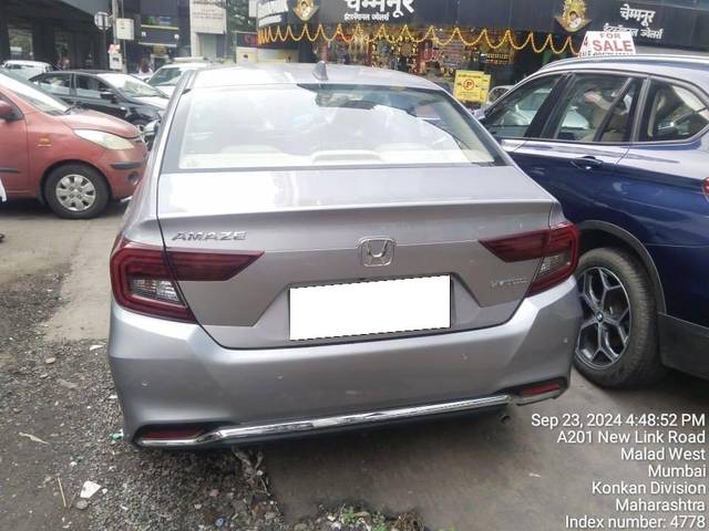 https://images10.gaadi.com/usedcar_image/4137657/original/processed_b7c2f74e8f1e1268f149b5082e8c949b.jpeg?imwidth=6402