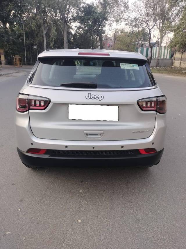 https://images10.gaadi.com/usedcar_image/4137738/original/processed_4bdfdaa618d0af62b16a9123aed81cac.jpg?imwidth=6401