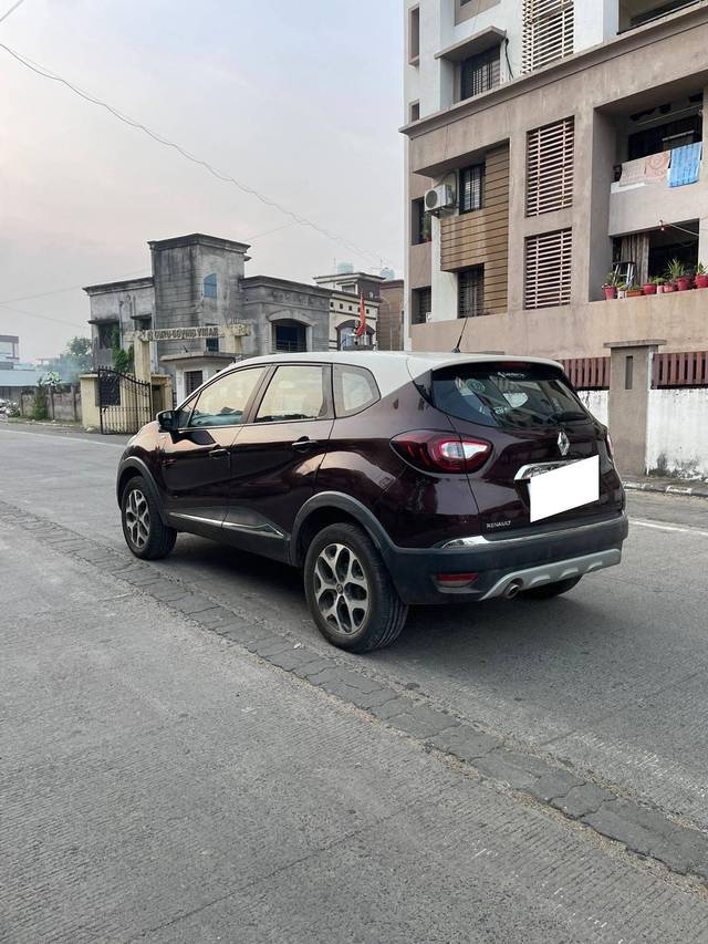 https://images10.gaadi.com/usedcar_image/4137816/original/processed_5d46d382934336ce73e0cf763cca3451.jpg?imwidth=6402