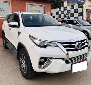 Toyota Fortuner 2016-2021 Toyota Fortuner 2.8 2WD AT BSIV