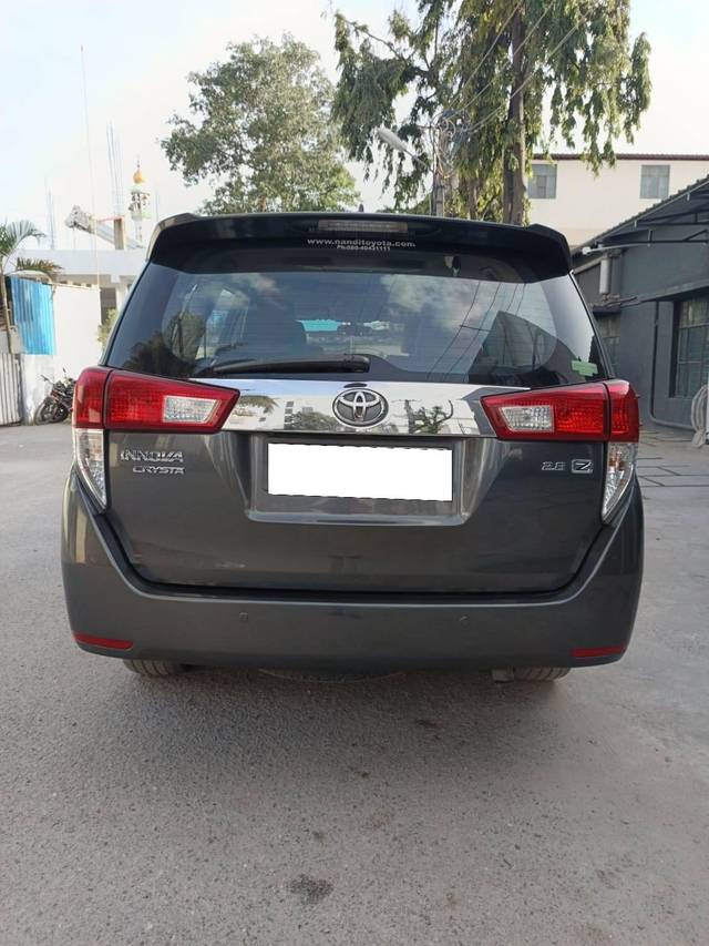 https://images10.gaadi.com/usedcar_image/4138644/original/processed_0852f0837deb9776ad73982af20ab2da.jpeg?imwidth=6402